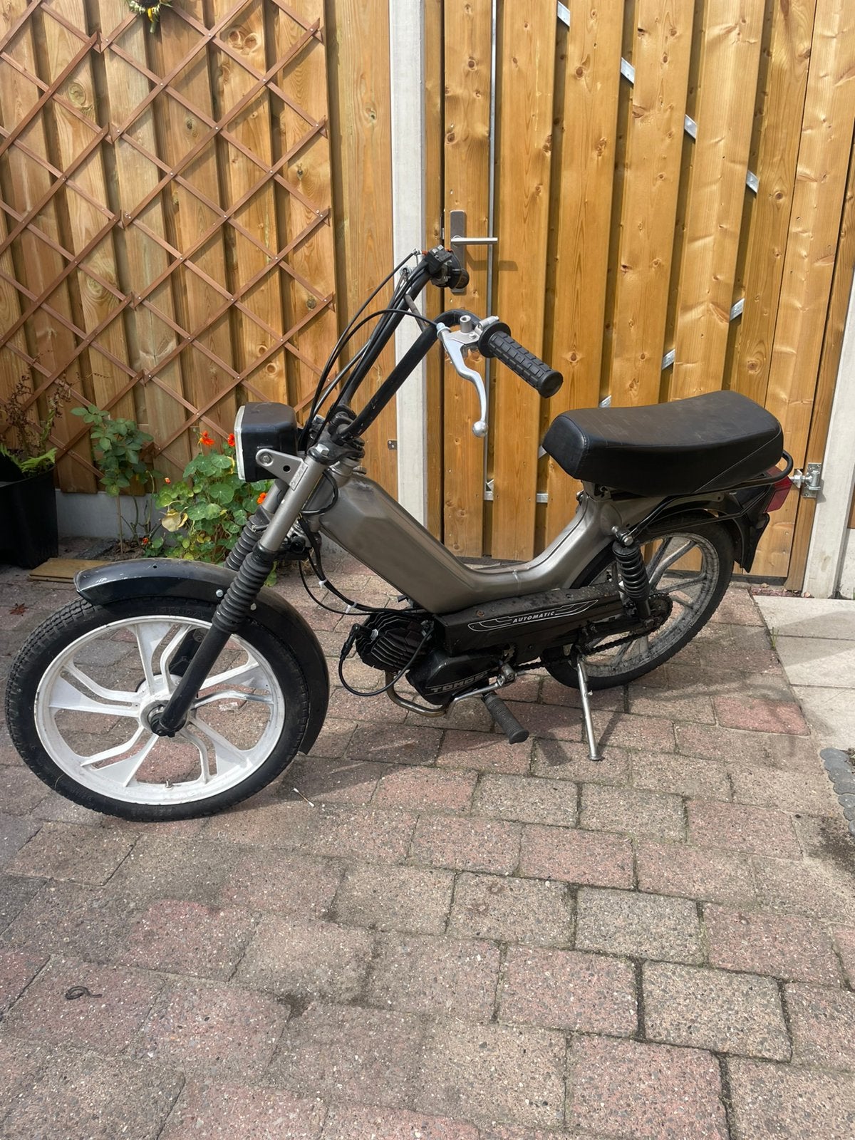 Tomos s25 standaard, Fietsen en Brommers, Ophalen, Gebruikt, 49 cc, 1 versnellingen