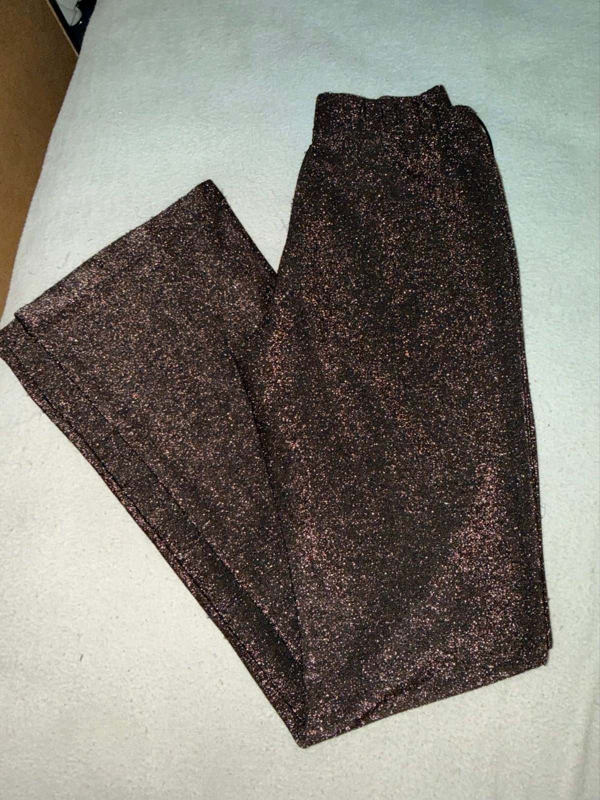 Pieces flared broek met glitters - Maat S, Kleding | Dames, Broeken en Pantalons, Bruin, Ophalen of Verzenden, Maat 36 (S), Lang