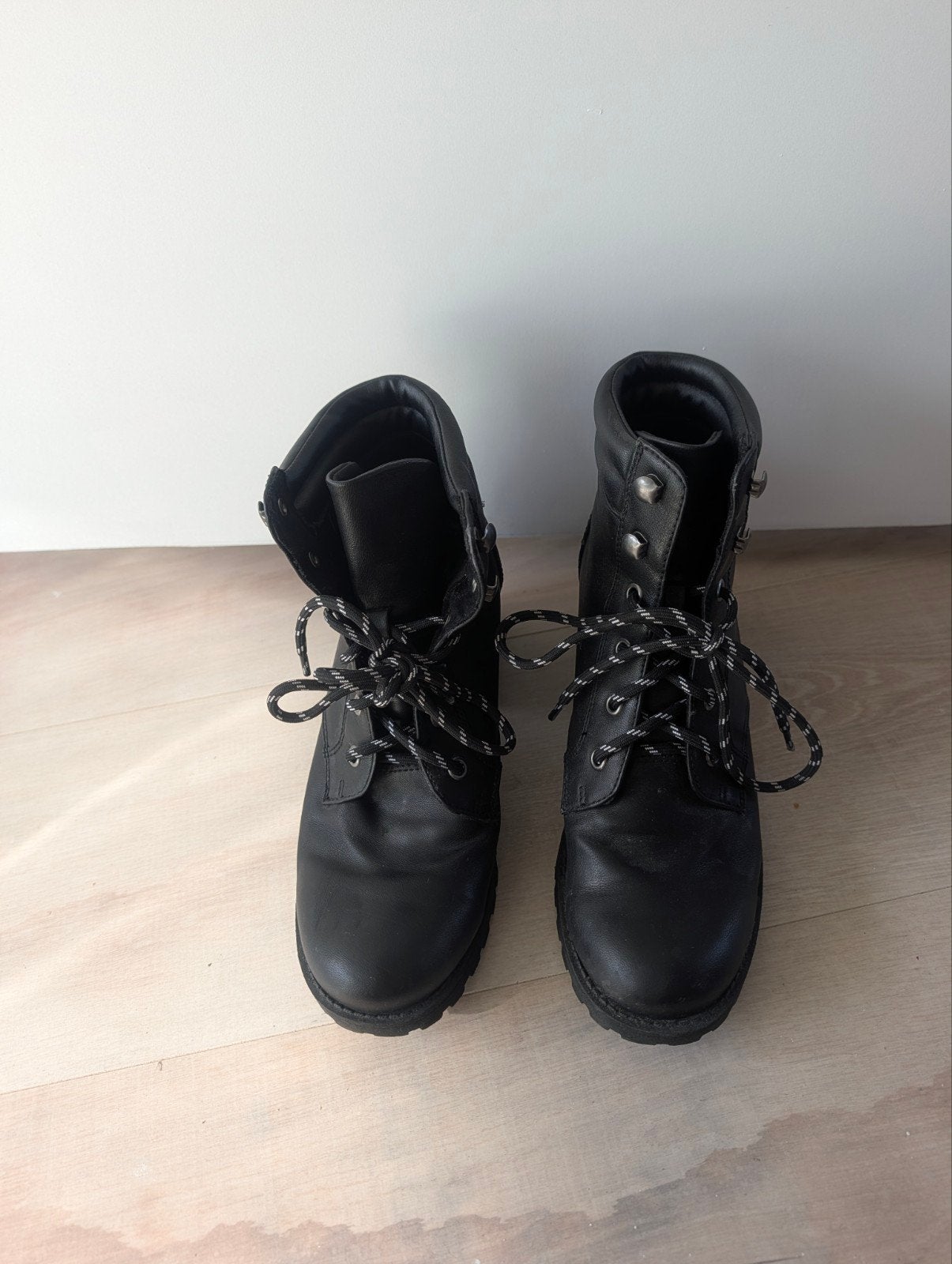 Zwarte DIVIDED schoenen, maat 38, goede staat, Ophalen of Verzenden
