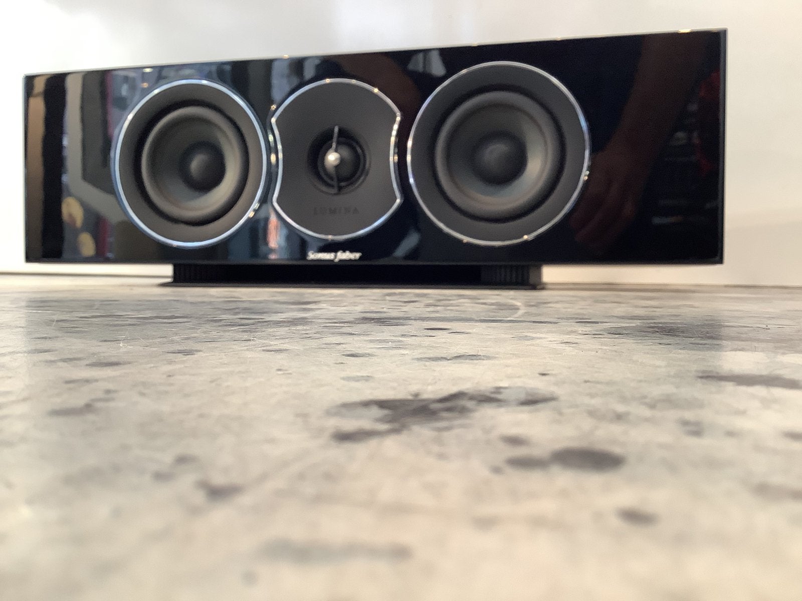 Sonus Faber Lumina Center, Overige merken, 120 tot 150 watt, Ophalen of Verzenden, Zo goed als nieuw
