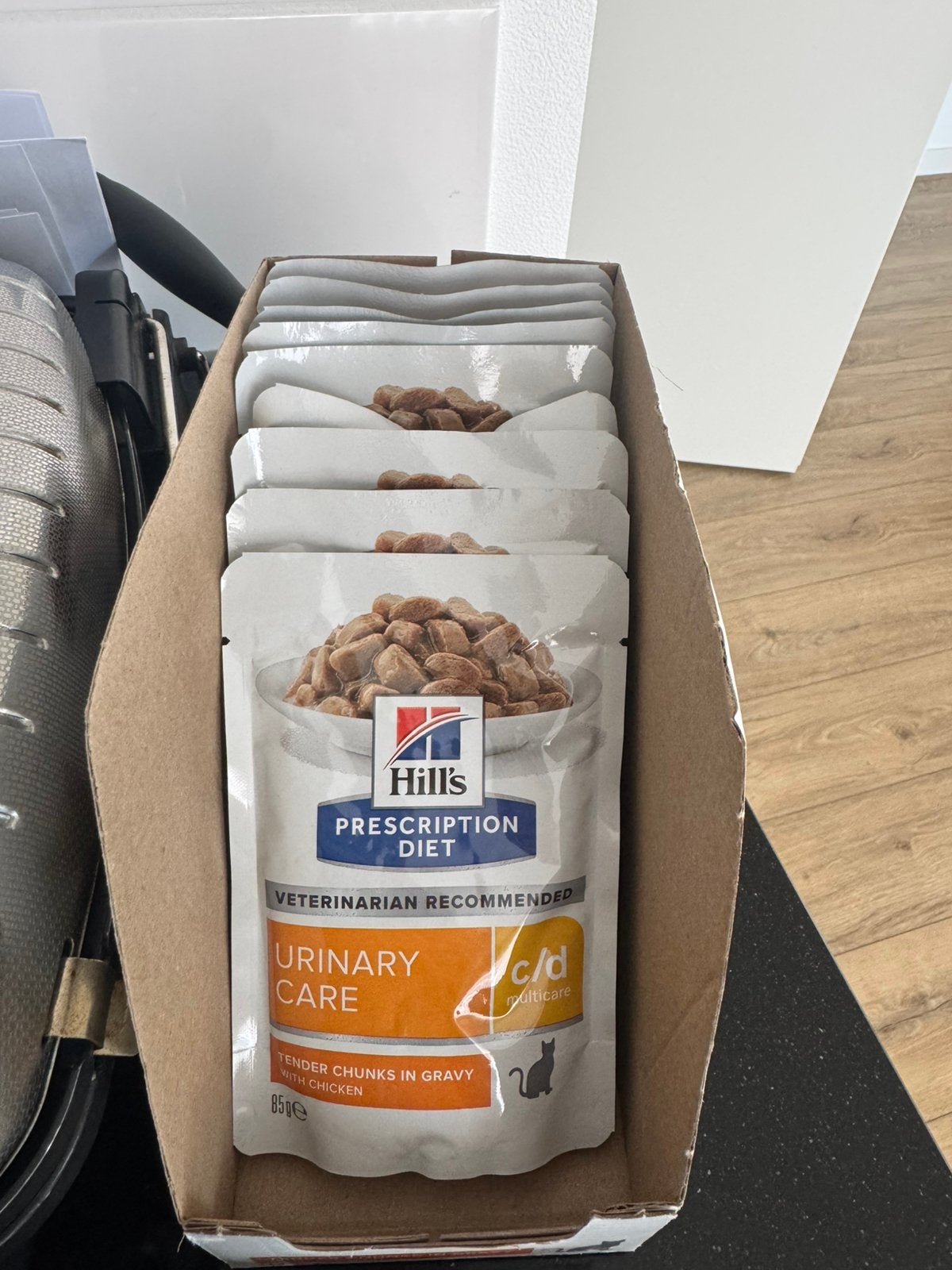 Hills prescription diet 9 stuks, Dieren en Toebehoren, Verzenden