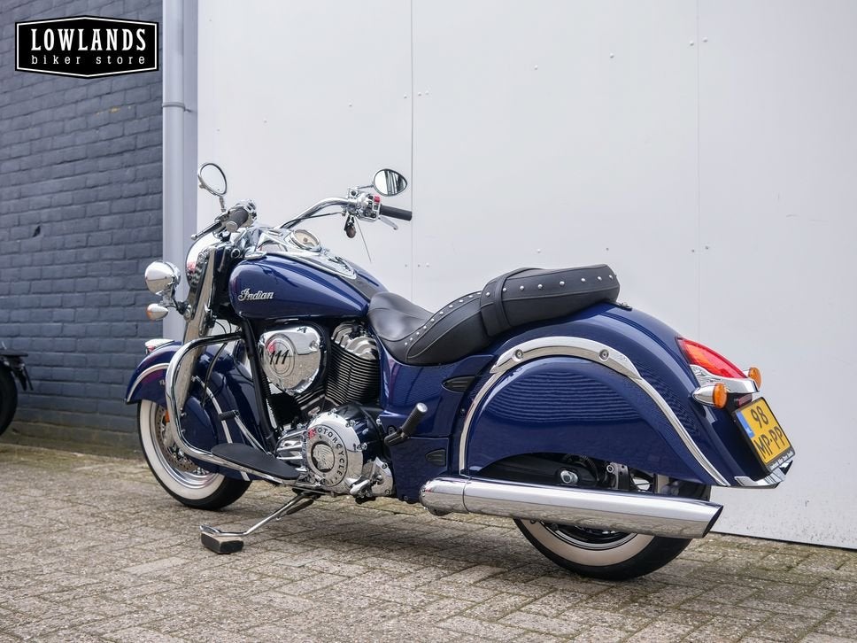 INDIAN MOTORCYCLE CHIEF (bj 2015), 2 cilinders, Onbekend, Meer dan 35 kW, 1811 cc