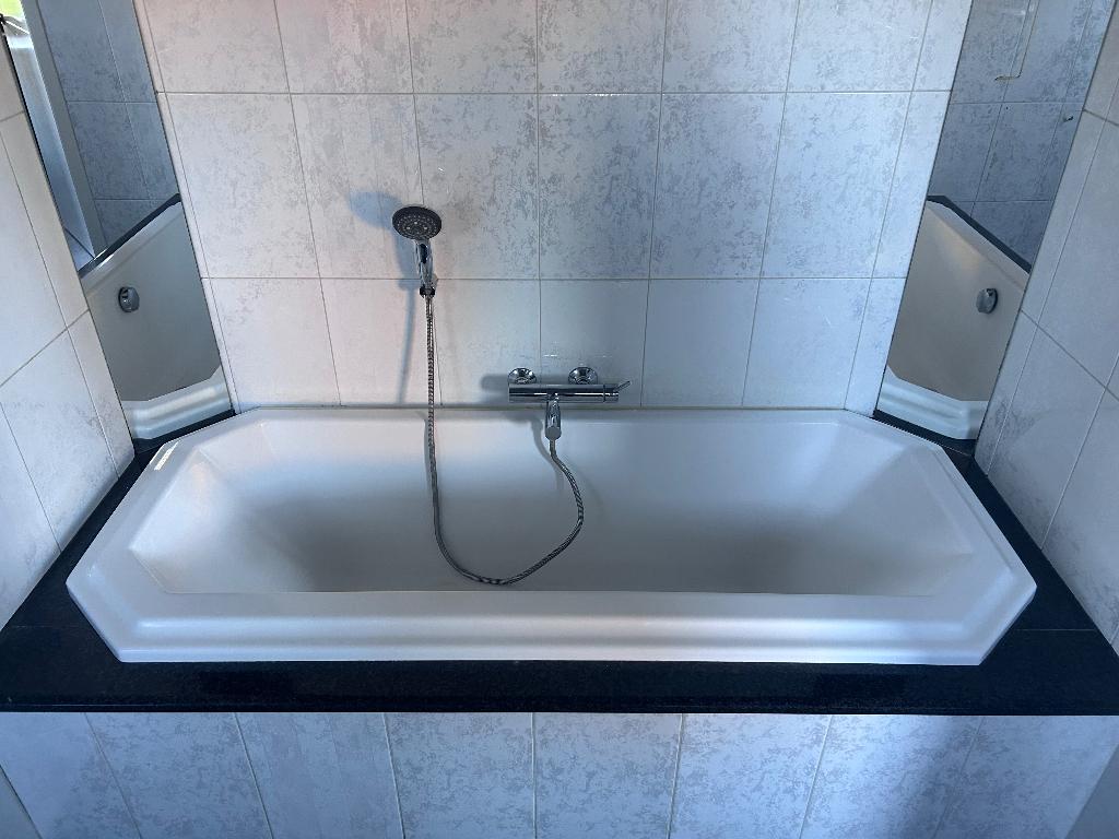 Gratis bad 180x80, Doe-het-zelf en Verbouw, Sanitair, Ophalen, Gebruikt, Bad