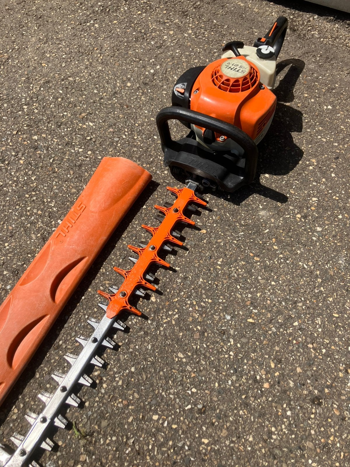 Stihl HS 81 R heggenschaar - Krachtige benzine heggentrimmer, Ophalen, Gebruikt, Benzine