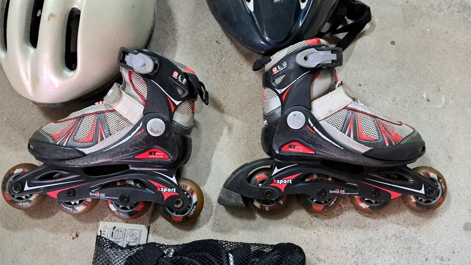 Skeelers inclusief bescherming en helm maat 30t/m 33, Kinderen en Baby's, Speelgoed | Buiten | Skelters, Ophalen, Gebruikt, Overige merken