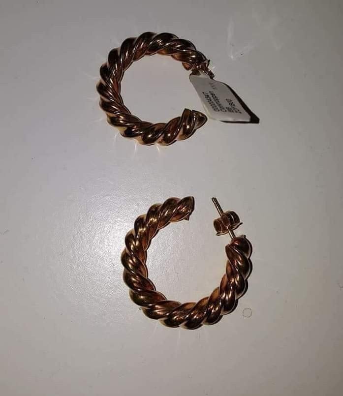 Nieuwe goudkleurige oorringen, Overige materialen, Hangers, Verzenden, Nieuw