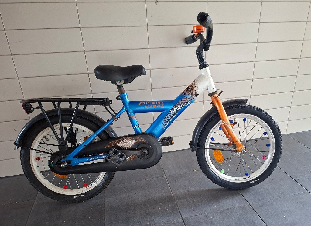 Loekie kinderfiets 16 inch, Fietsen en Brommers, Ophalen, Zijwieltjes, Velgrem, Loekie