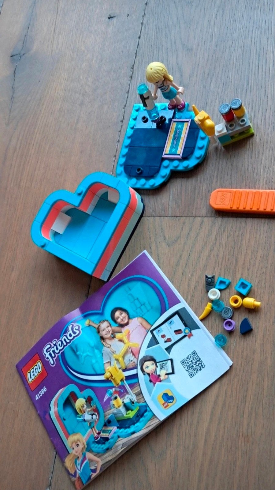 LEGO Friends Stephanie's Hartvormig Doosje 41386, Ophalen of Verzenden