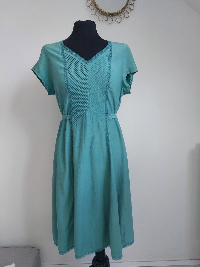 Jurk King Louie M, Kleding | Dames, Jurken, Gedragen, Maat 38/40 (M), Groen, Knielengte, Ophalen of Verzenden