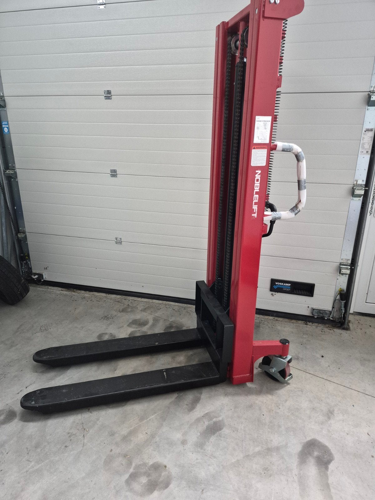 Nobelift Handmatige Stapelaar 1000kg, Hefhoogte 3m, Ophalen, Nieuw