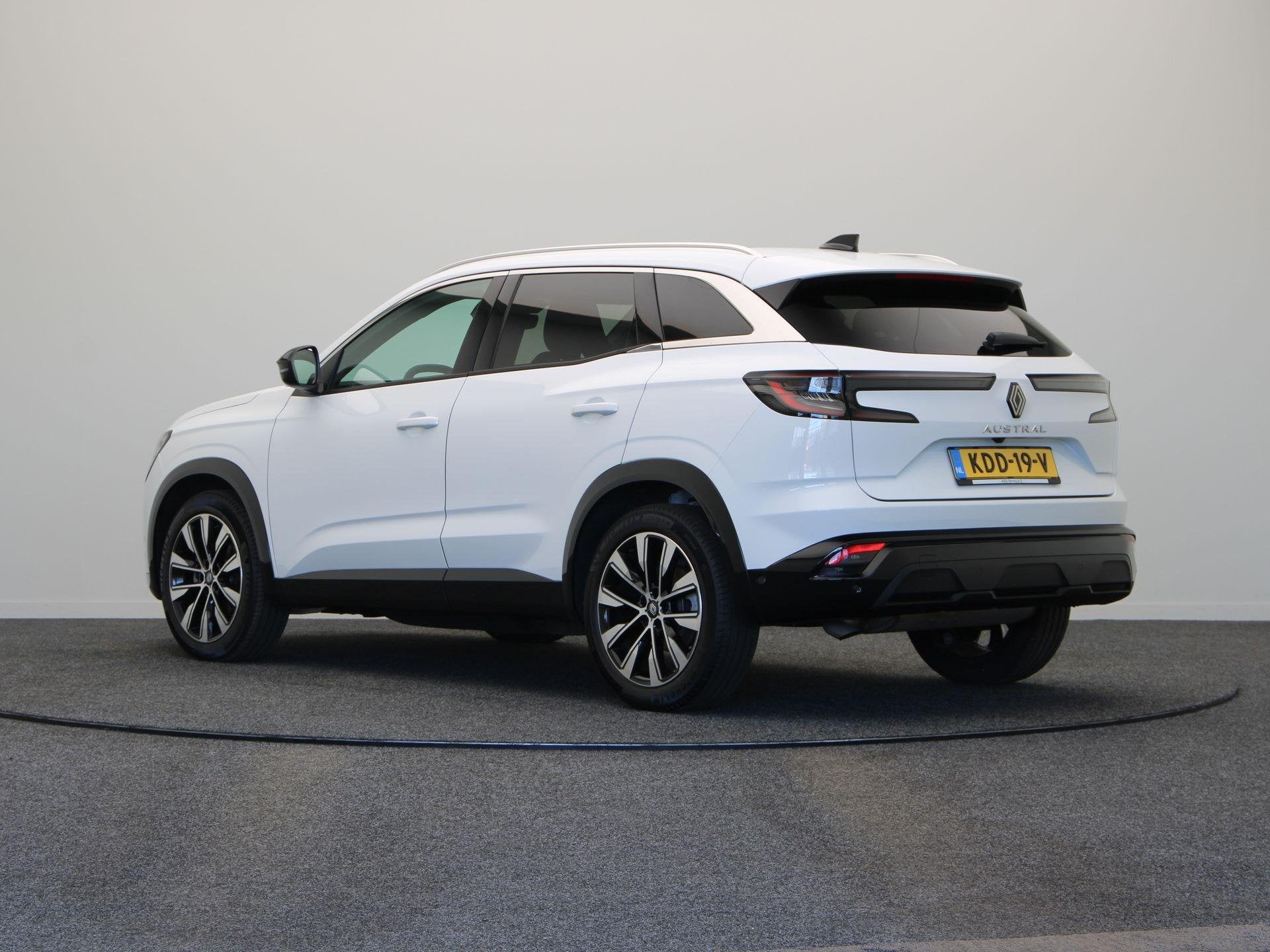 Renault Austral Mild hybrid 160pk X-Tronic techno | 1800kg G, Auto's, Euro 6, 4 cilinders, Automatische klimaatregeling, Leder en Stof