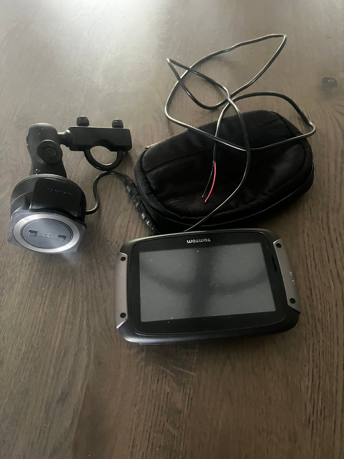 Tomtom rider 550 met voeding en stuurmount, Ophalen of Verzenden, Gebruikt