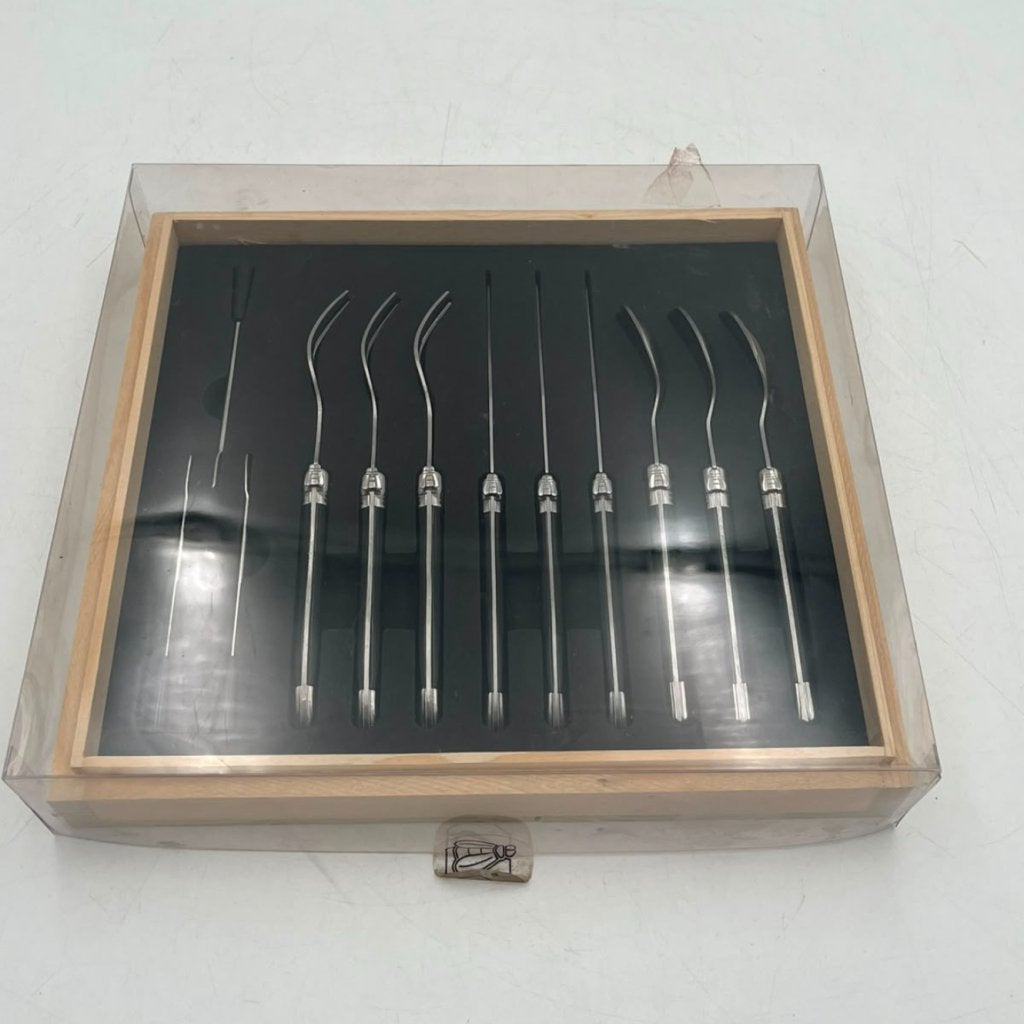 Laguiole Style de Vie bestekset steak mini 12 delig in kist, Flex Ltd., Zo goed als nieuw, https://flex.com/contact-us, Nobelstraat 10, 5807 GA Oostrum LB, Limburg, Nederland