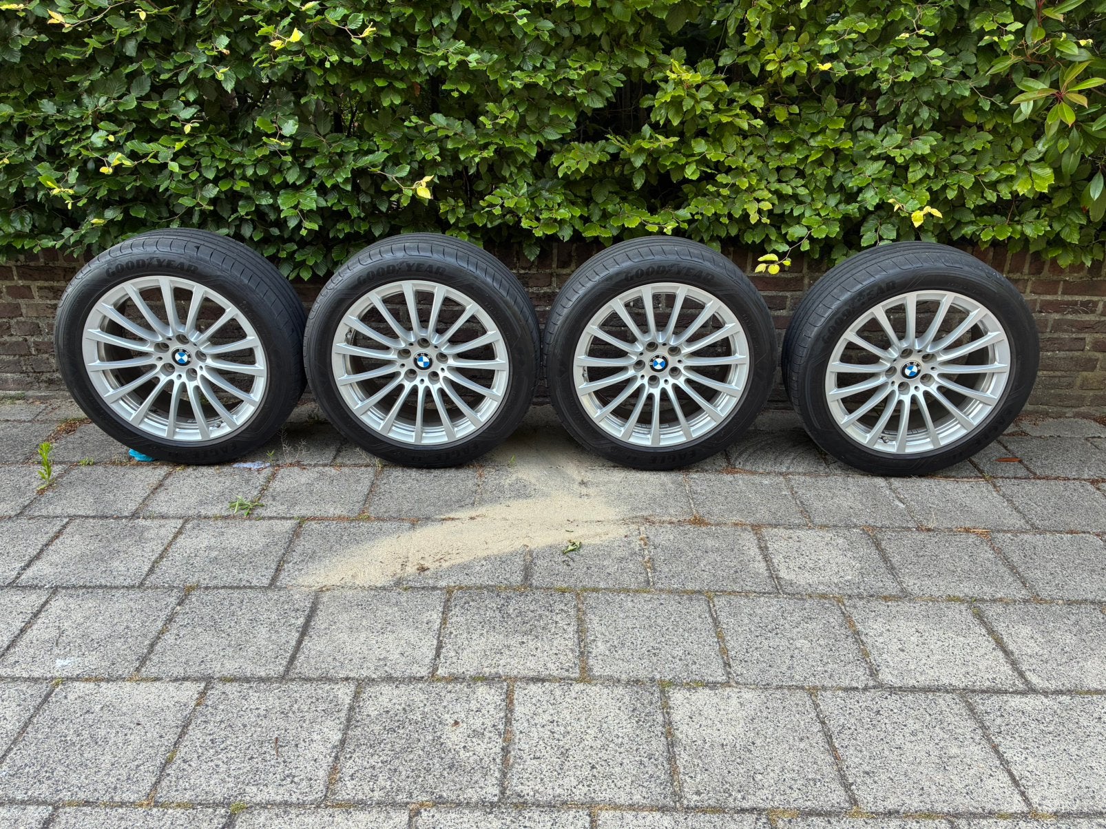 BMW style 619 g30 g31 18 inch velgen + goodyear f1, Auto-onderdelen, Banden en Velgen, 18 inch, 245 mm, Banden en Velgen, Ophalen of Verzenden