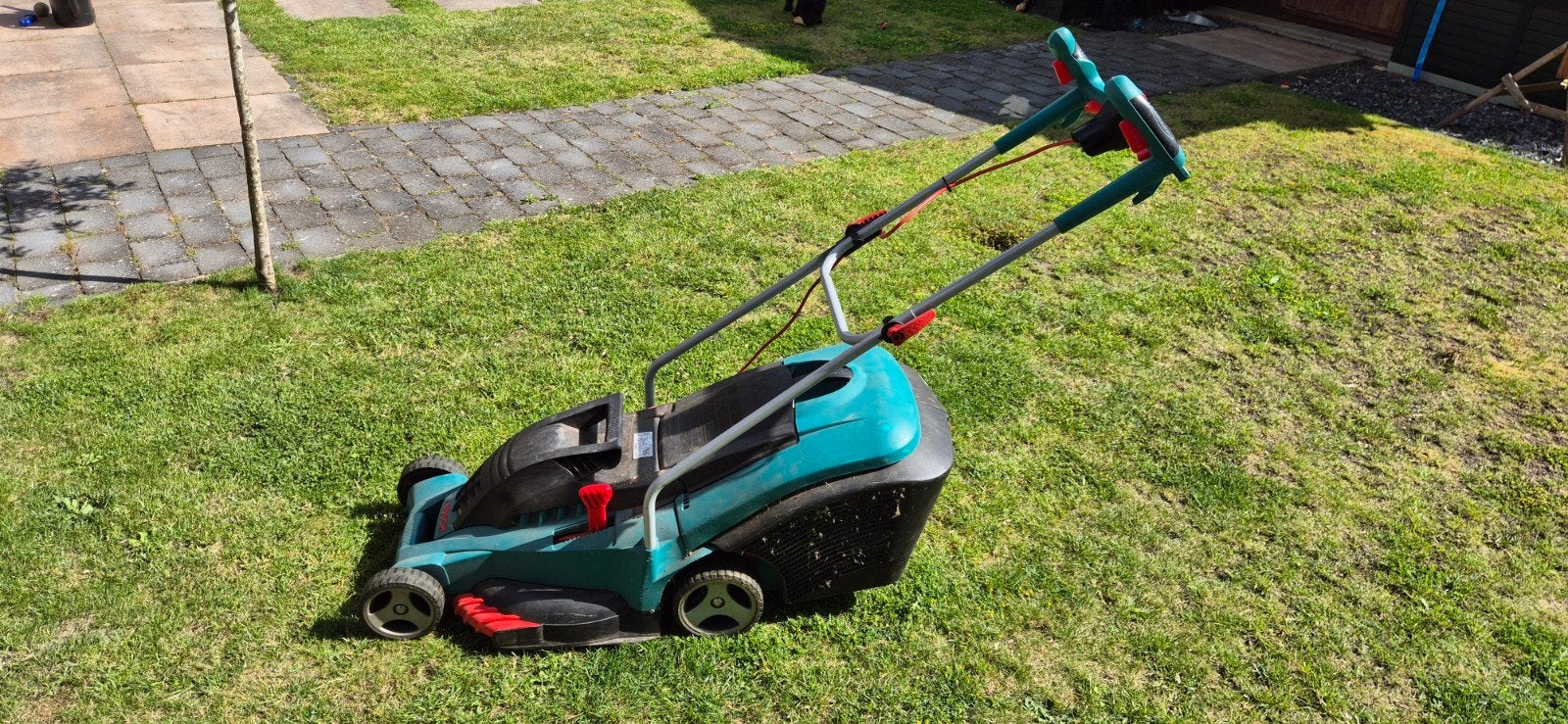 Bosch Rotak 3600H81300 Elektrische Grasmaaier, Ophalen, Cirkelmaaier, Gebruikt, Elektrische grasmaaier