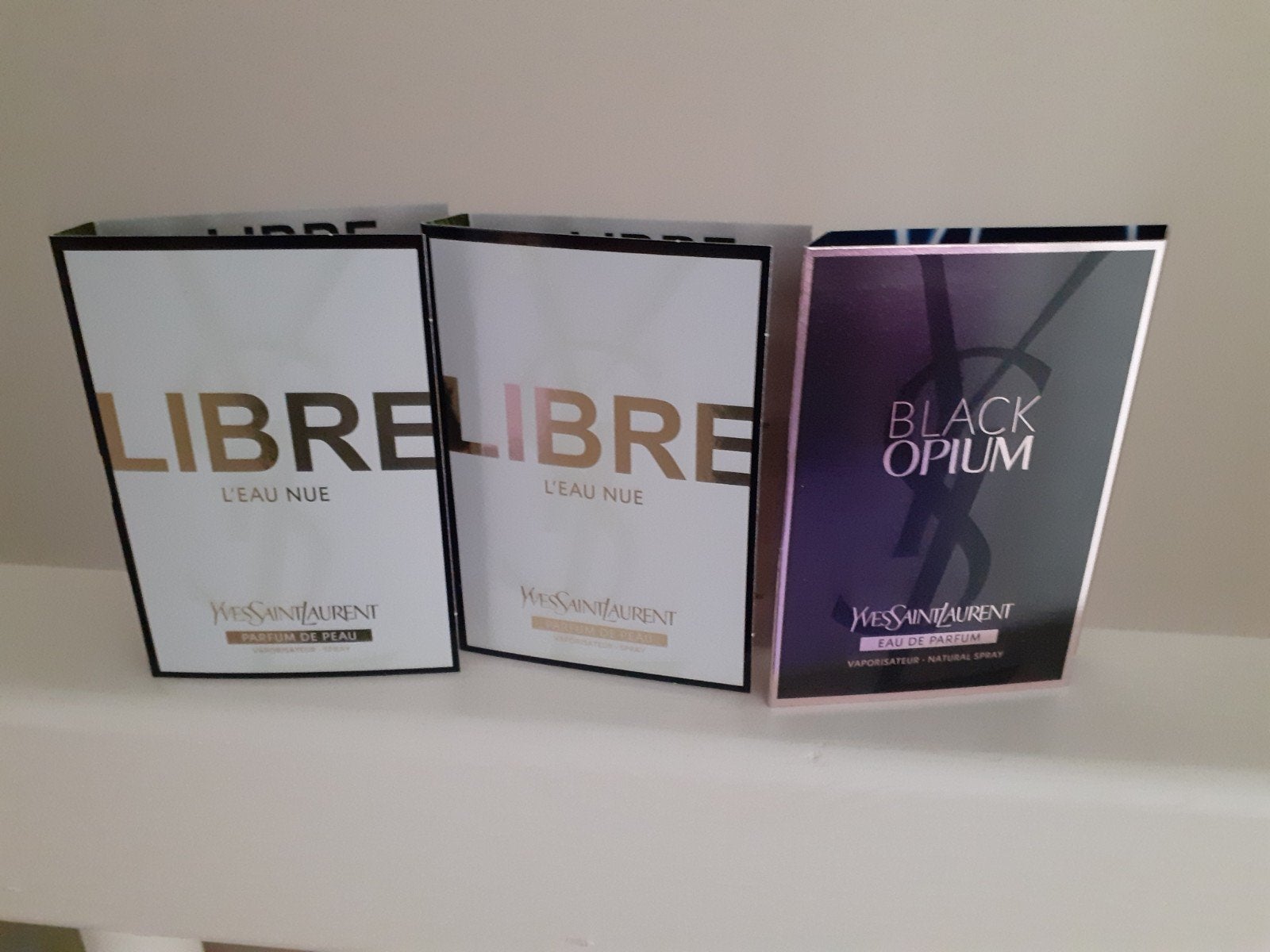 Yves Saint Laurent 4x sample Libre en Black Opium, Verzenden, Nieuw, Proef of Tester