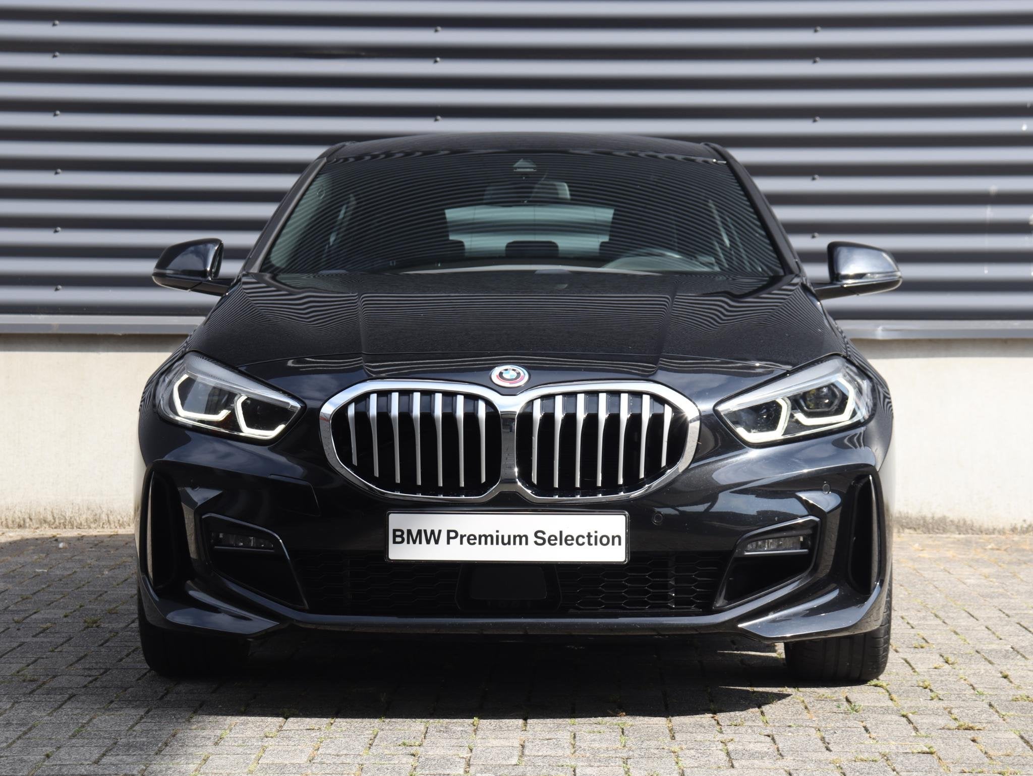 BMW 1-serie 5-deurs 120i | Executive | M Sportpakket | Trekh, Auto's, 1998 cc, Gebruikt, 4 cilinders, Met garantie (alle)