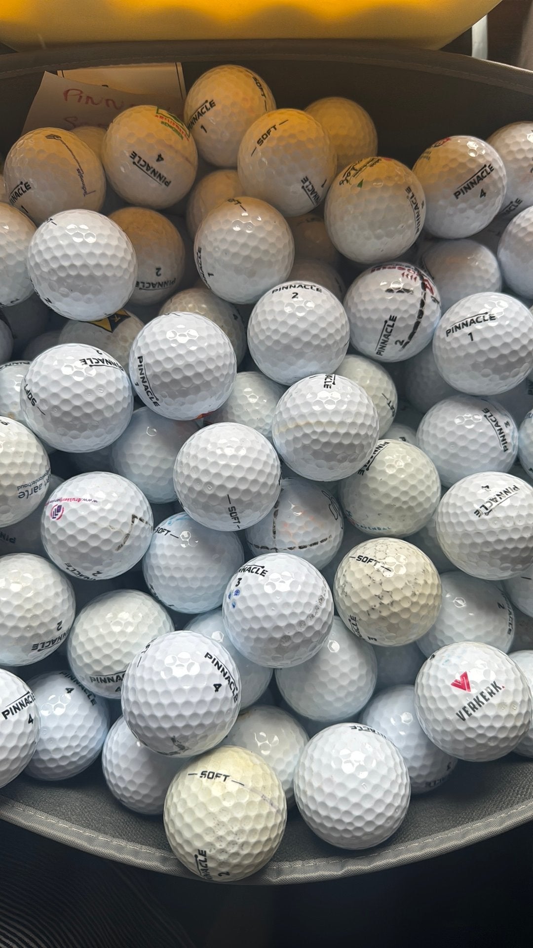 Pinnacle soft golfballen 48 stuks, Sport en Fitness, Ophalen of Verzenden, Gebruikt, Bal(len)