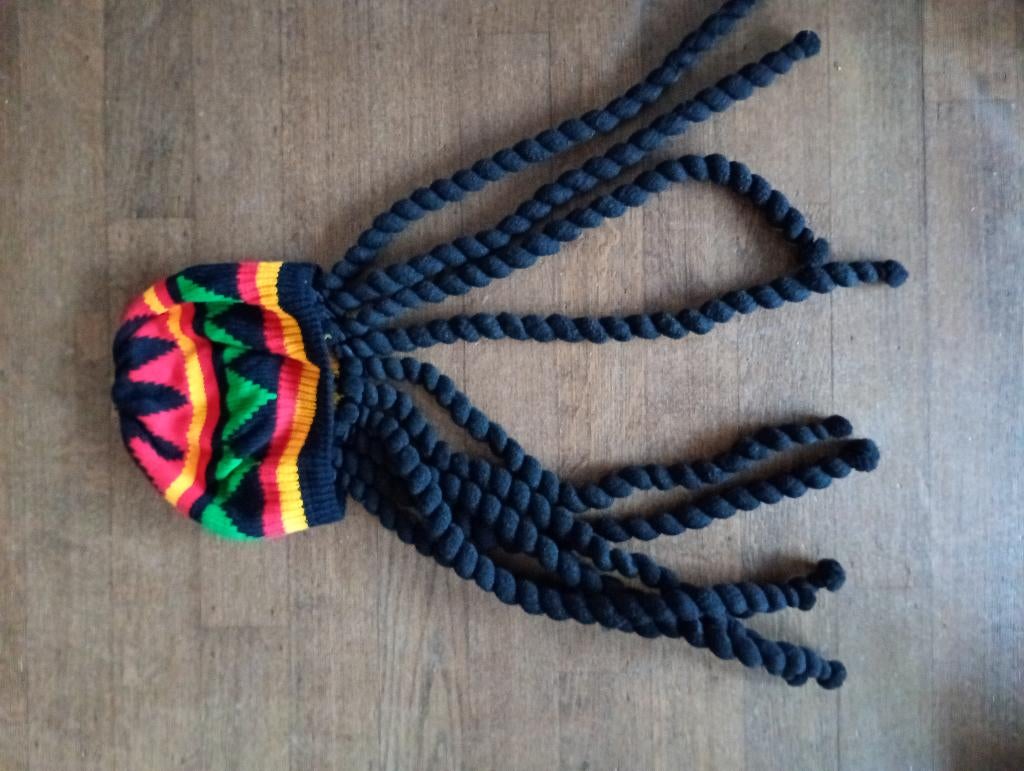 Rasta muts, Maat 38/40 (M), Carnaval, Ophalen of Verzenden, Zo goed als nieuw
