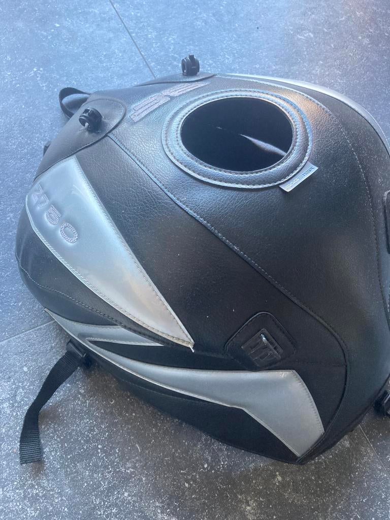 Tankhoes (bagster) kawasaki Z750 (2007-2012), Motoren, Ophalen
