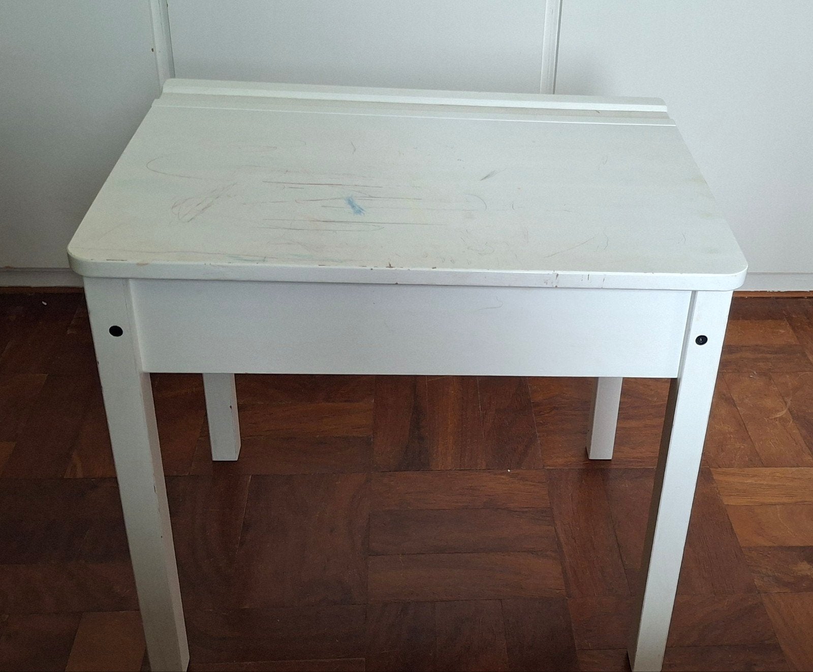Bureau voor kleine kinderen (opknapper), Ophalen, Gebruikt, Tafel(s)