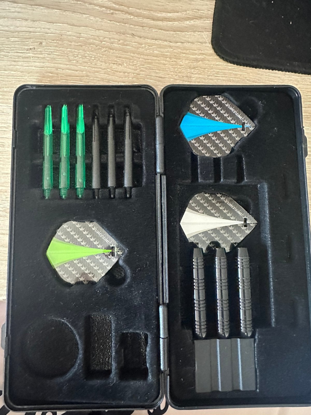 Dart set 20 gram, Sport en Fitness, Darts, Ophalen, Zo goed als nieuw, Pijlen