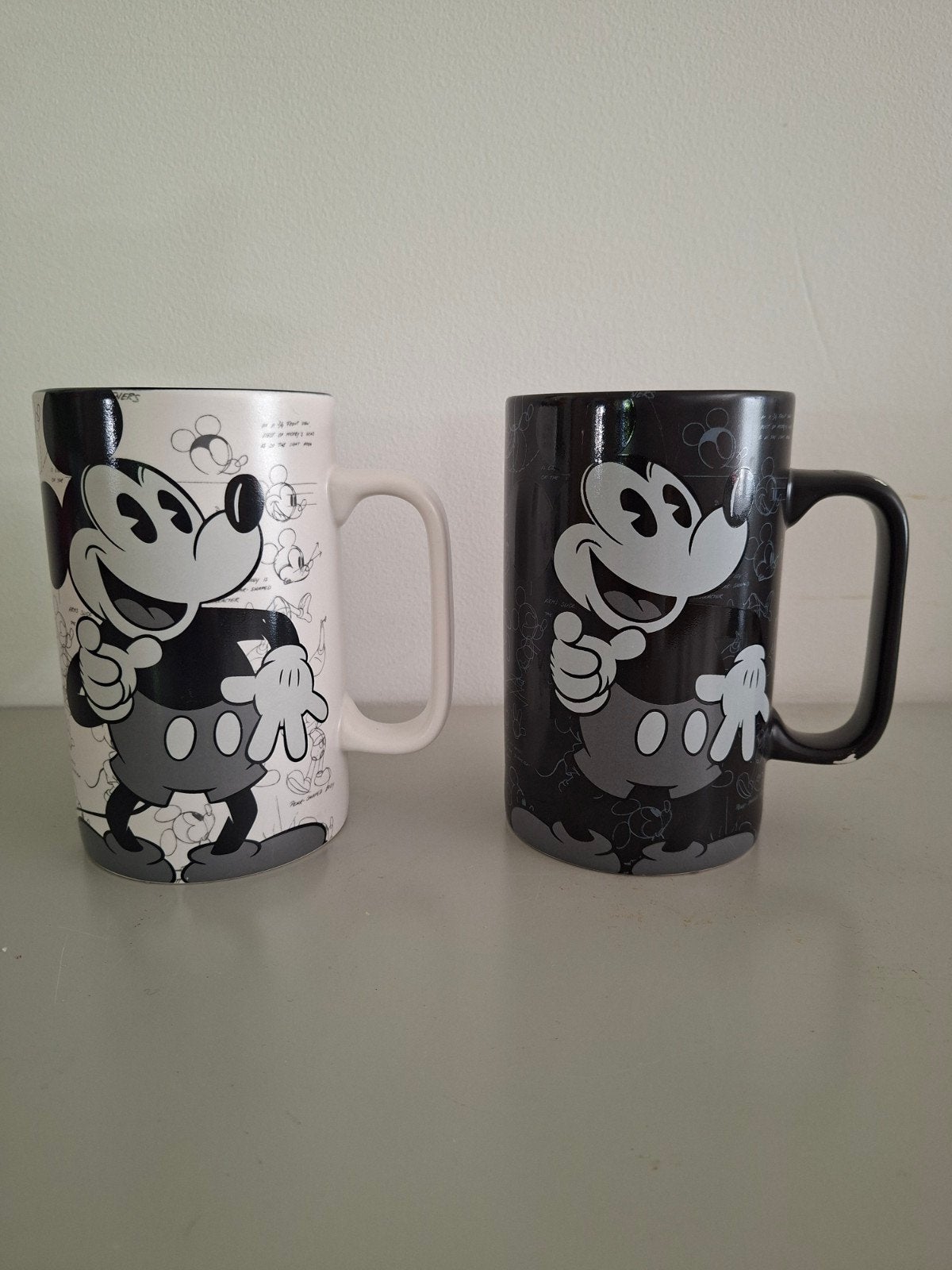 2  mokken Starbucks  disney mini mousse disneyland, Ophalen of Verzenden, Mickey Mouse, Zo goed als nieuw, Servies