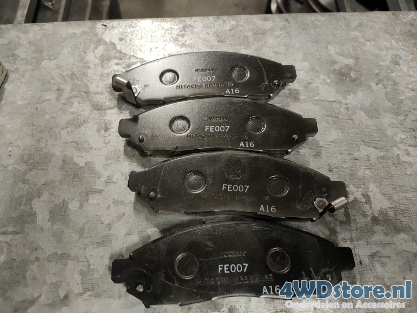 Nissan Navara/Pathfinder Remblokset Vooras D1060ZP00A, Auto-onderdelen, -, -, Nieuw, Ophalen of Verzenden