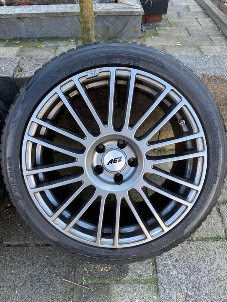 19 inch AEZ Velgen 5x112, Velg(en), 235 mm, Zomerbanden, Ophalen