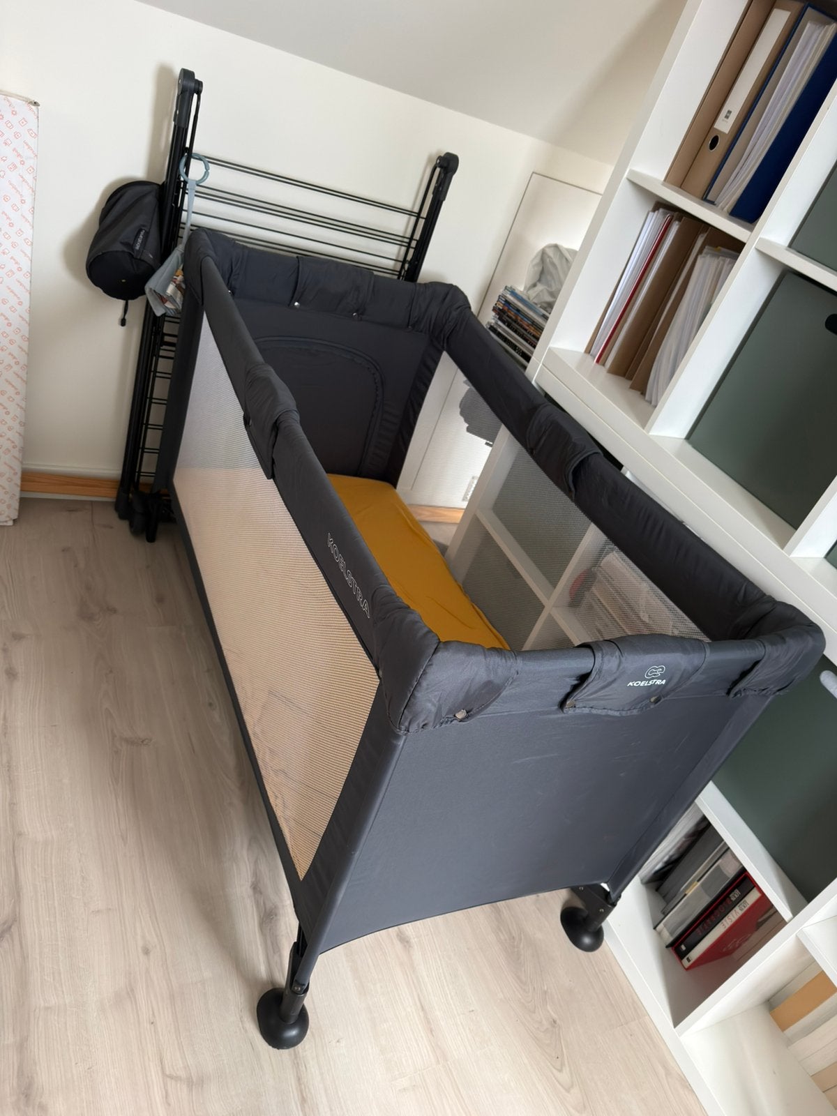 Koelstra Campingbed/reisbed, Ophalen, Zo goed als nieuw, Reisbedje