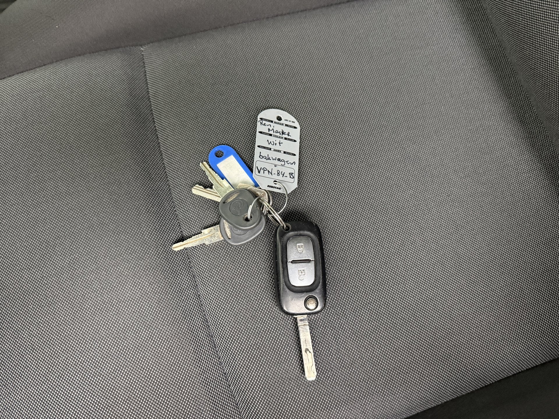 Foto 5 van Renault Master 2.3DCi 165PK Bakwagen+Laadklep | Navigatie |