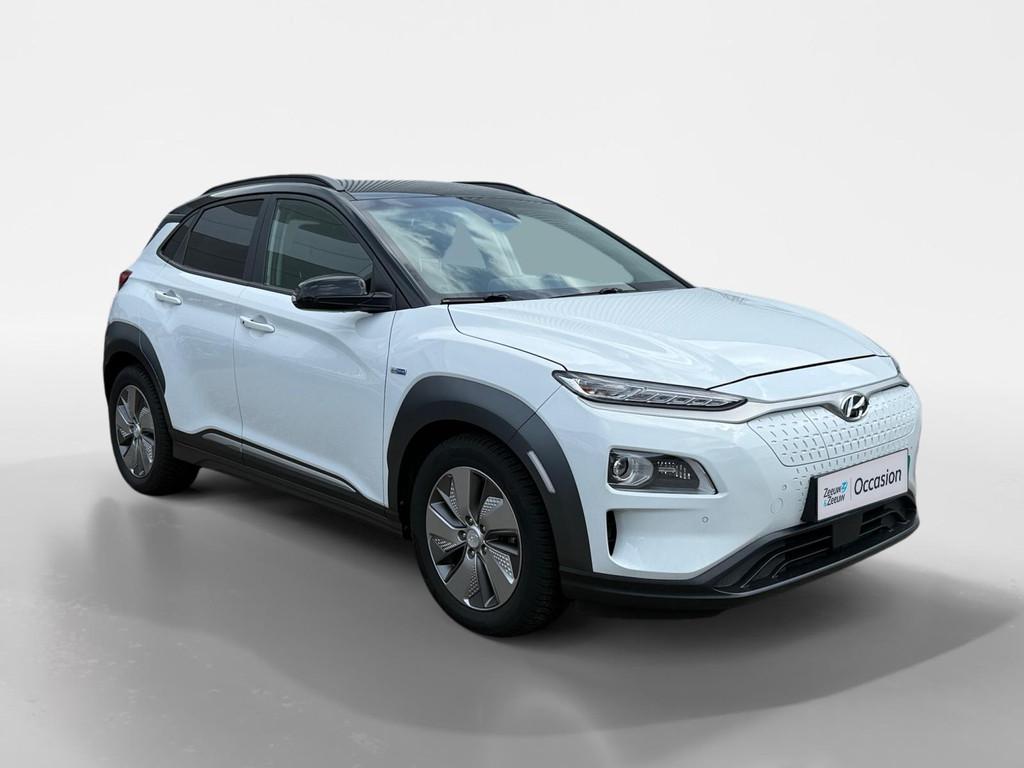 Hyundai Kona EV Premium 64 kWh | Achteruitrijcamera | Head U, Auto's, Hyundai, 12 maanden, Adaptive Cruise Control, Gebruikt, Wit