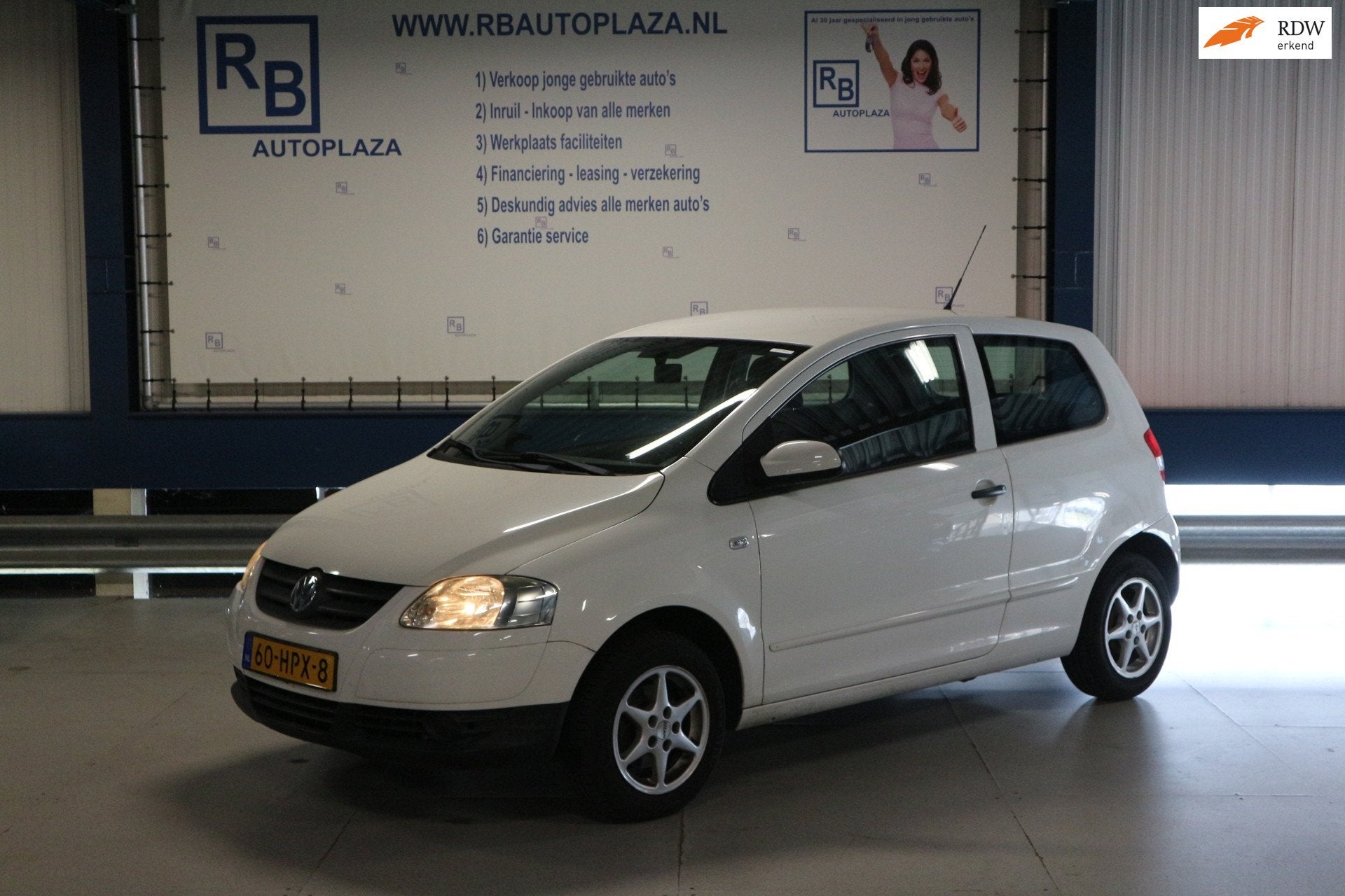 Volkswagen Fox 1.2 AIRCO / WHITE PACK / APK 5 2027 ! ! !, Voorwielaandrijving, 969 kg, 4 stoelen, 1198 cc