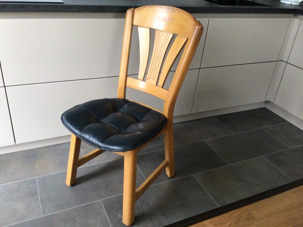 Eettafel met 6 stoelen, Ophalen, Gebruikt, Eikenhout, 50 tot 100 cm