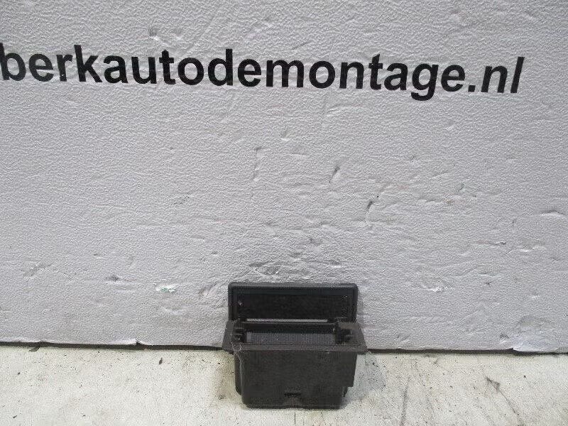 ASBAK VOOR Toyota Celica (T20) (74102-20240), Auto-onderdelen, Gebruikt, Kundenbetreuung@toyota.de, Ophalen of Verzenden, Toyota