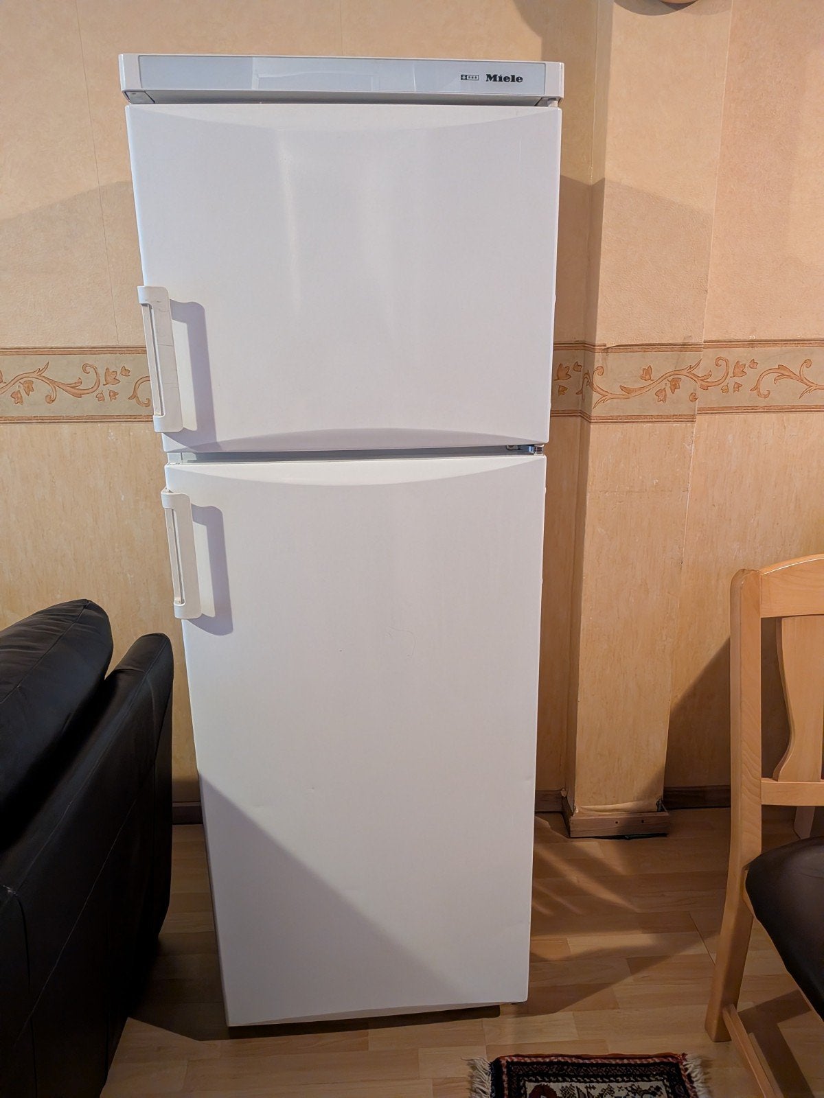 Miele koelkast met gebruikssporen, Witgoed en Apparatuur, Koelkasten en IJskasten, 200 liter of meer, Ophalen, Met vriesvak, 160 cm of meer