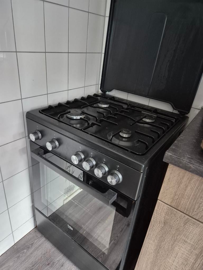 Mooie Beko gasfornuis, Witgoed en Apparatuur, Ophalen, Gebruikt, 60 cm of meer, 4 kookzones
