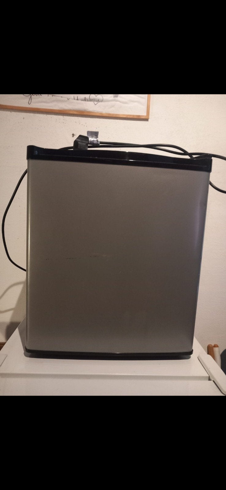 Kleine koelkast, Minder dan 75 liter, Ophalen, Zonder vriesvak, Minder dan 85 cm