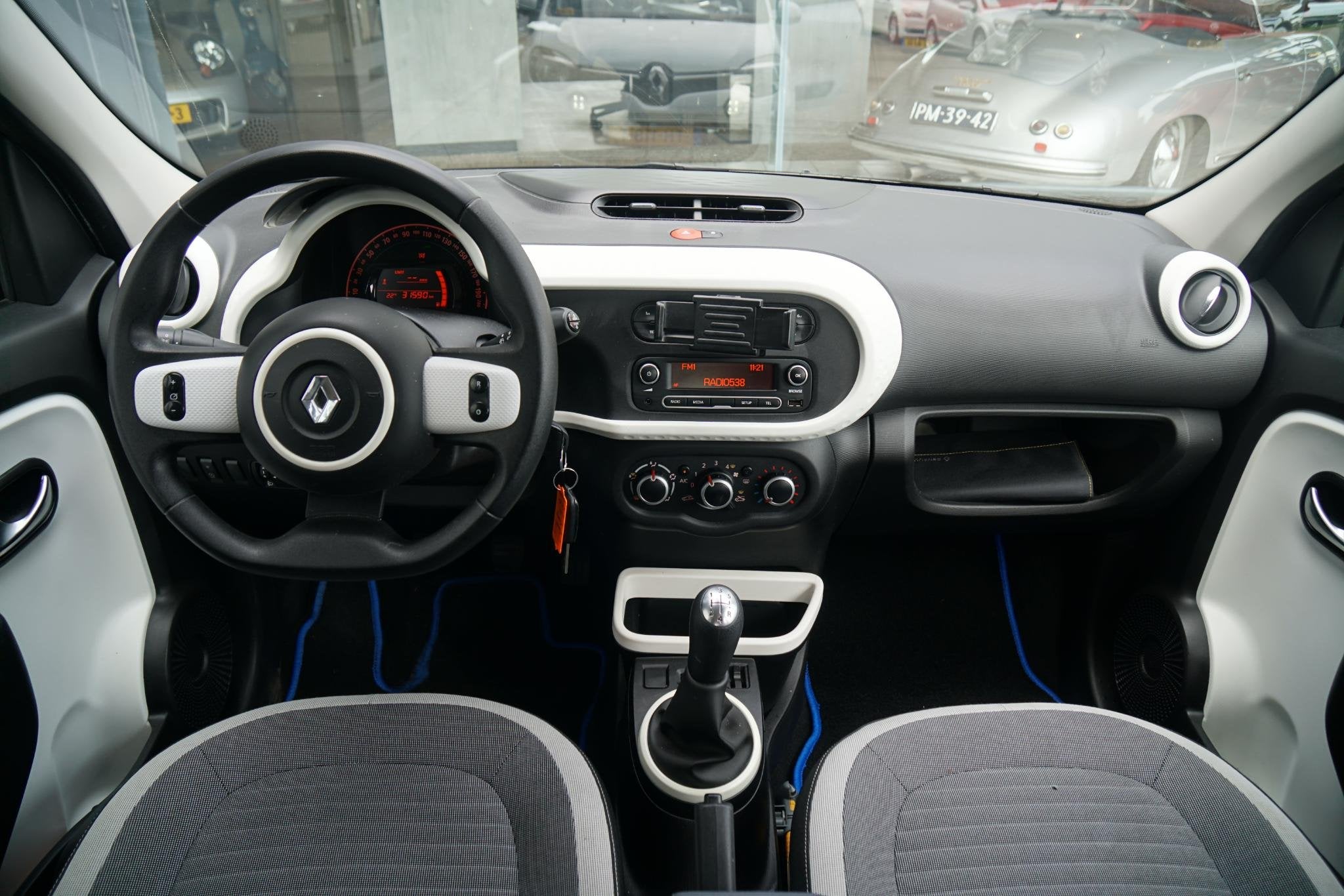 Renault Twingo 1.0 SCe Collection, Auto's, Gebruikt, Euro 6, 840 kg, 4 stoelen