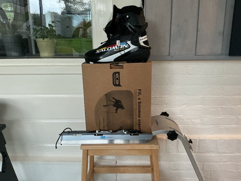 Salamon. Schaatsen, Klapschaats, Nieuw, Noren, Ophalen