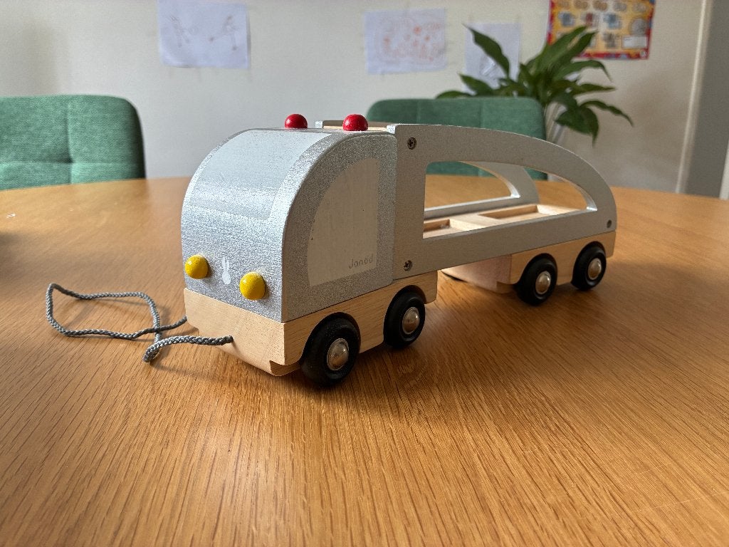 Houten vrachtwagen, Kinderen en Baby's, Speelgoed | Houten speelgoed, Ophalen, Gebruikt, Rij- of Hobbelspeelgoed