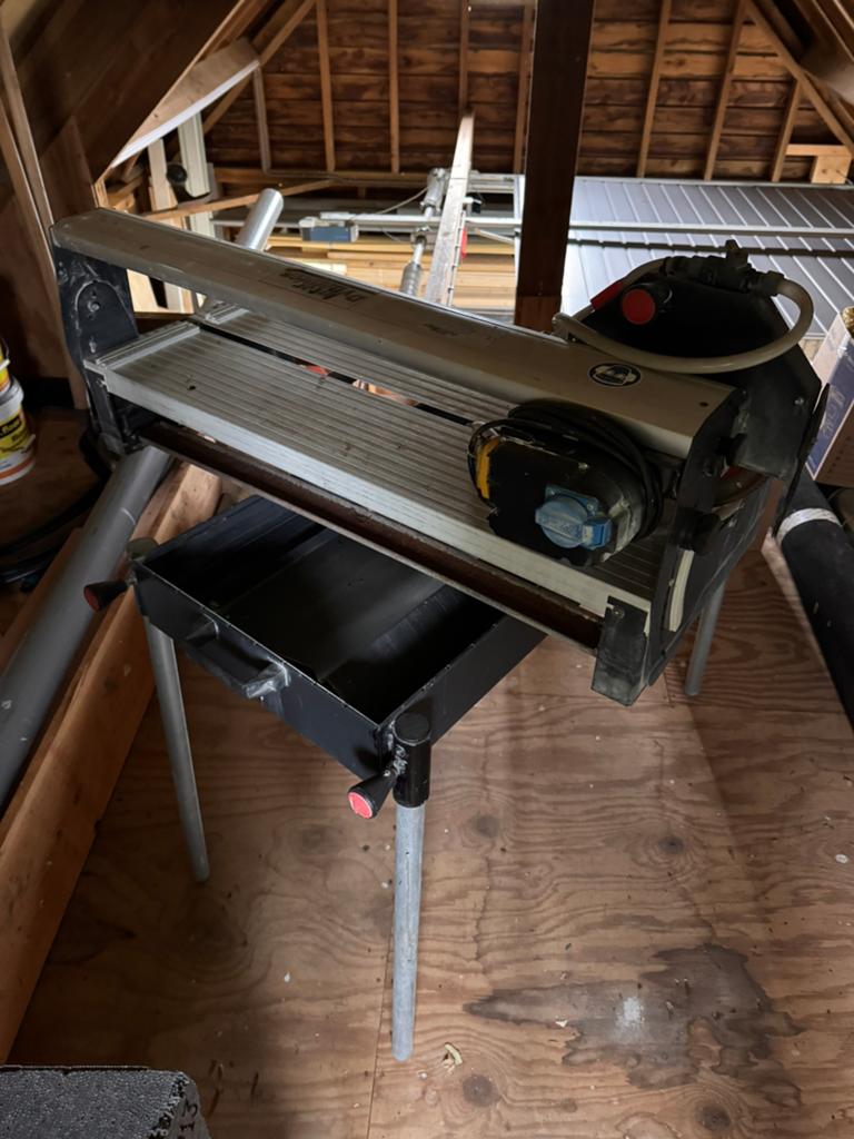 Inter Dynamics tegelzaag, Ophalen, Gebruikt, Overige typen, 600 tot 1200 watt