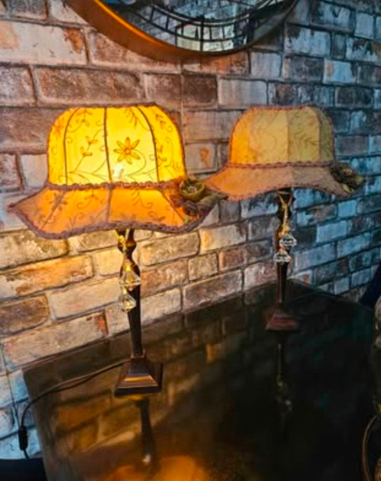 Baroque hoedlampen creme overlopen naar licht bruin, Huis en Inrichting, Lampen | Tafellampen, Bruin, Ophalen of Verzenden