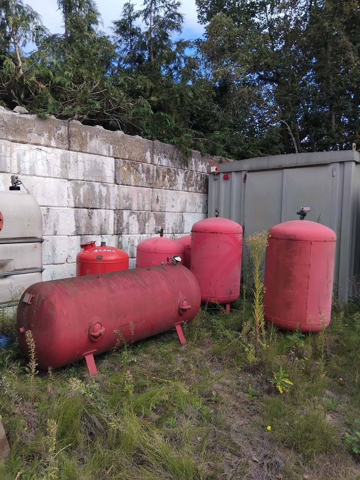 Opslag tanks - Opslag vaten - Stalen tanks, Tuin en Terras, Ophalen, Gebruikt, 150 liter of meer, .