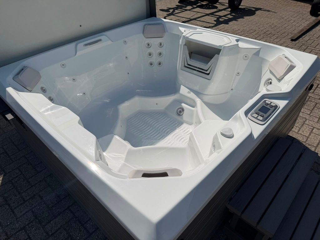 Hotspring Limelight Collectie Beam Spa - voor 4 personen, Ophalen, Zo goed als nieuw, Filter, Vast