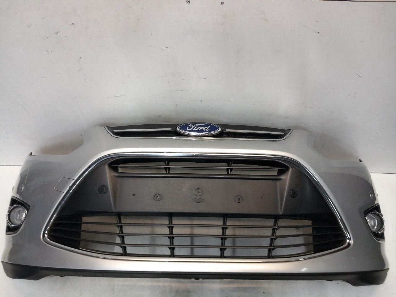 Bumper voor Ford C-Max, Onderdelen@venauto.nl, Van der Ven Autorecycling B.V., Gebruikt, Ettenseweg 76, 4706 PB Roosendaal, The Netherlands