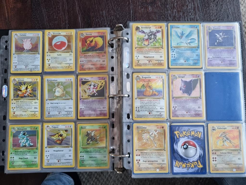 Pokemon kaarten 1st ed, fossil/jungle 1st ed bijna compleet, Ophalen, Zo goed als nieuw, Meerdere kaarten
