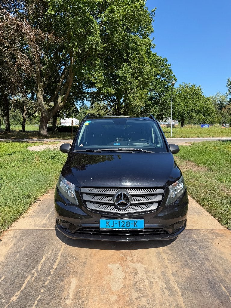 Mercedes-Benz Vito Tourer 114CDI XL 136pk 7G-TRONIC Plus, Auto's, Automaat, 2000 kg, Zwart, Origineel Nederlands