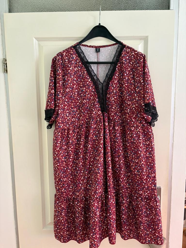 Nieuw! 3 zomerjurkjes SHEIN 3XL, Maat 46/48 (XL) of groter, Nieuw, Onder de knie, Verzenden