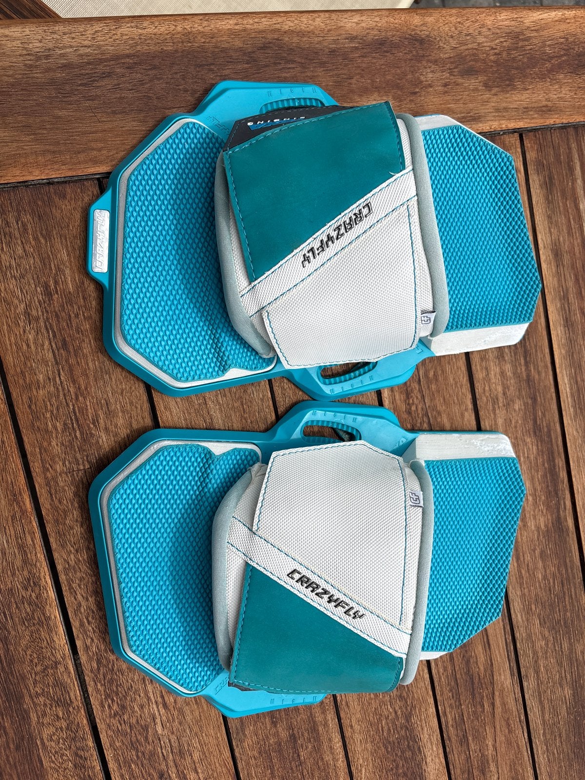CrazyFly Hexa Binding Kitesurf Bindingen - Goede Staat, Watersport en Boten, Kitesurfen, Ophalen, Gebruikt, Twintip, Binding